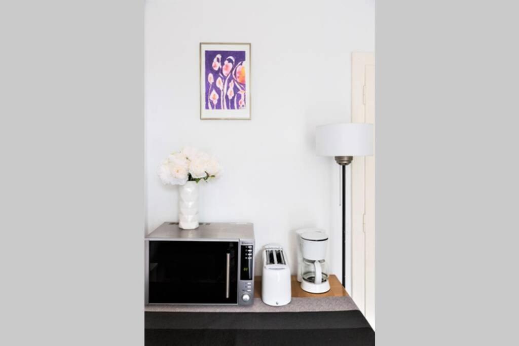 Beautiful Cozy 1-Room Apartment, Near Rhine Dusseldorf Luaran gambar